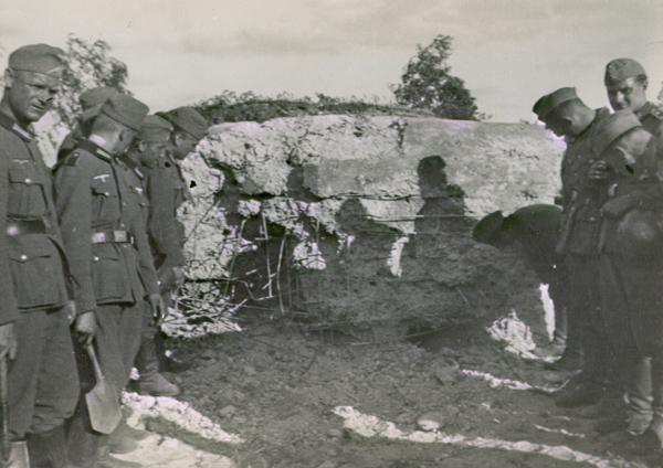 Niemieckie ćwiczenia na poligonie w Rembertowie 1940