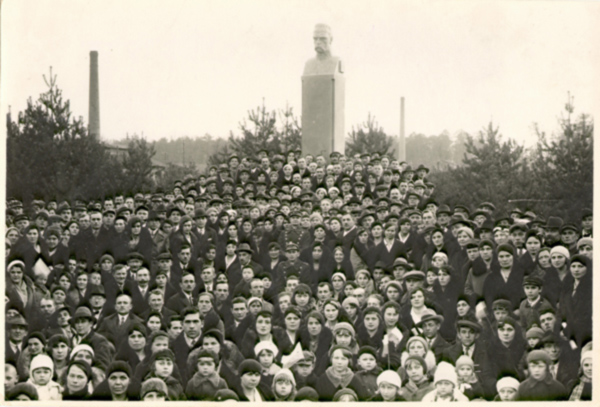 Odsłonięcie pomnika Piłsudskiego na Pocisku 1933