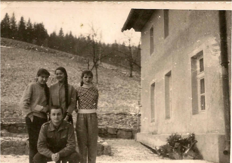 Zimowisko w Miłkowie koło Karpacza, grudzień 1958